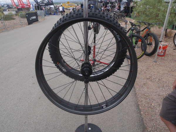 Hed's New 100mm Carbon Rim