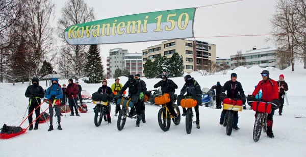 The start line of Rovaniemi 150.