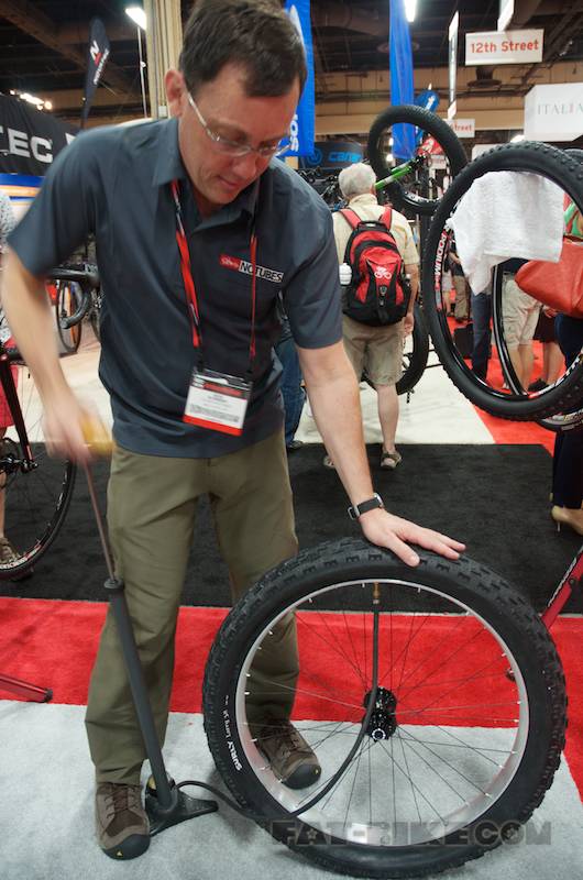 Bob showing the prototype of Stan's new tubeless compatible fat-bike rim that can be seated and inflated with a hand pump!