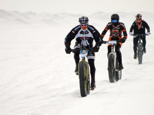 Action at the Shell Track Fatbike Race on the shore of Lake Michigan last Saturday.