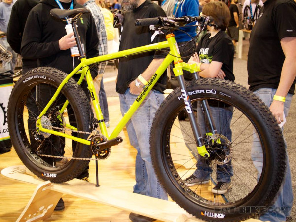 Independent Fabrications Chubby D-Luxe fat-bike.