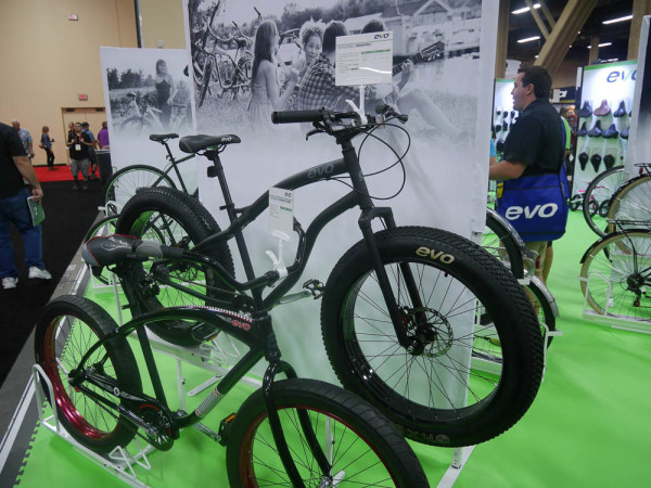 Lots of Fat Cruiser Bikes at this year's show