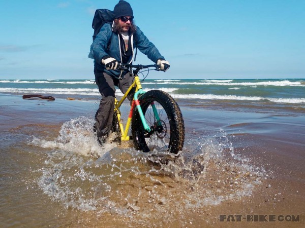 state-fat-bike-beach-splash