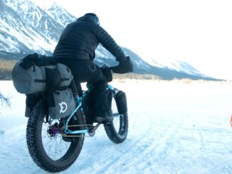 Man rides singlespeed fat bike on Iditarod Trail